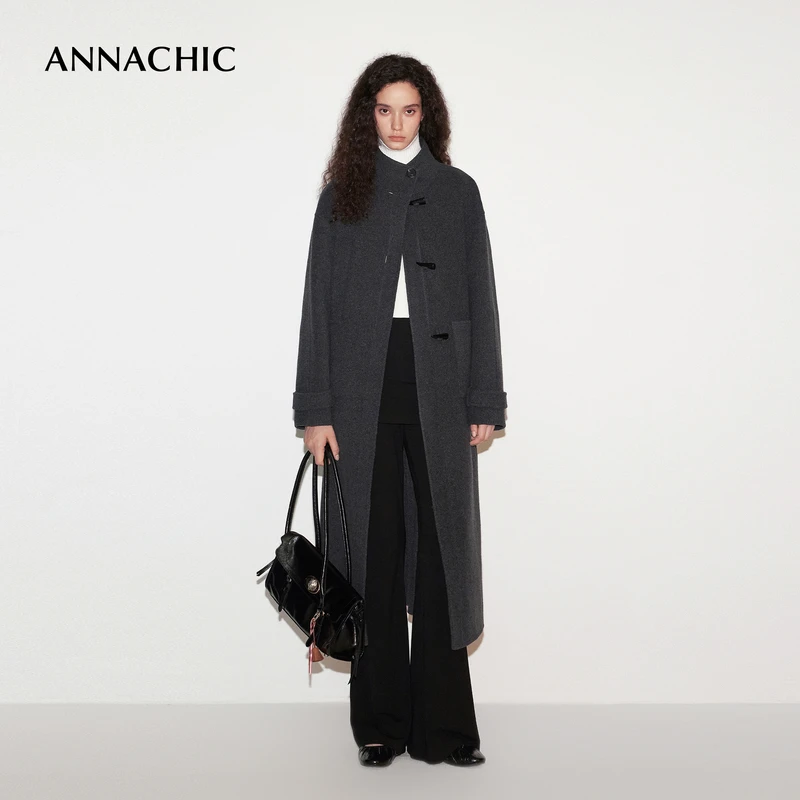 ANNACHIC摩登经典_牛角扣中长款呢子大衣_灰色质感羊毛双面呢外套