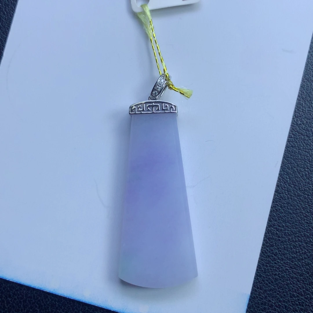 颈饰未镶嵌翡翠无事牌