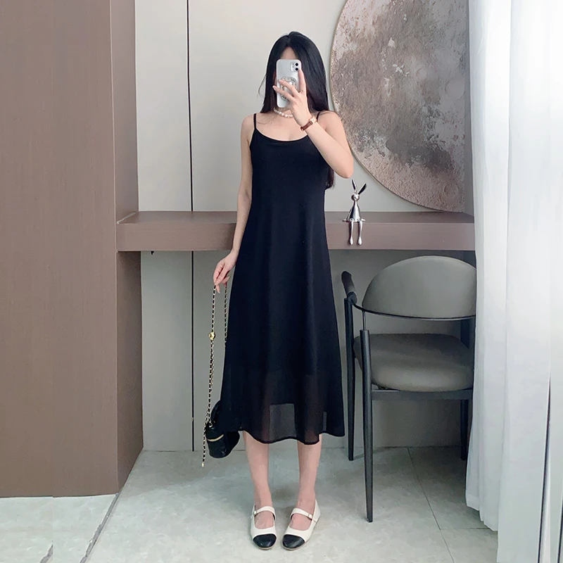 雪纺吊带连衣裙女夏季气质百搭高级感黑色a字中长裙高级感小黑裙