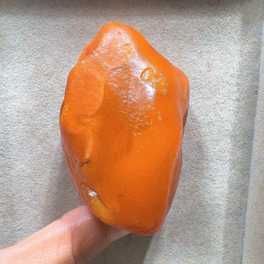 定制琥珀未镶嵌定制