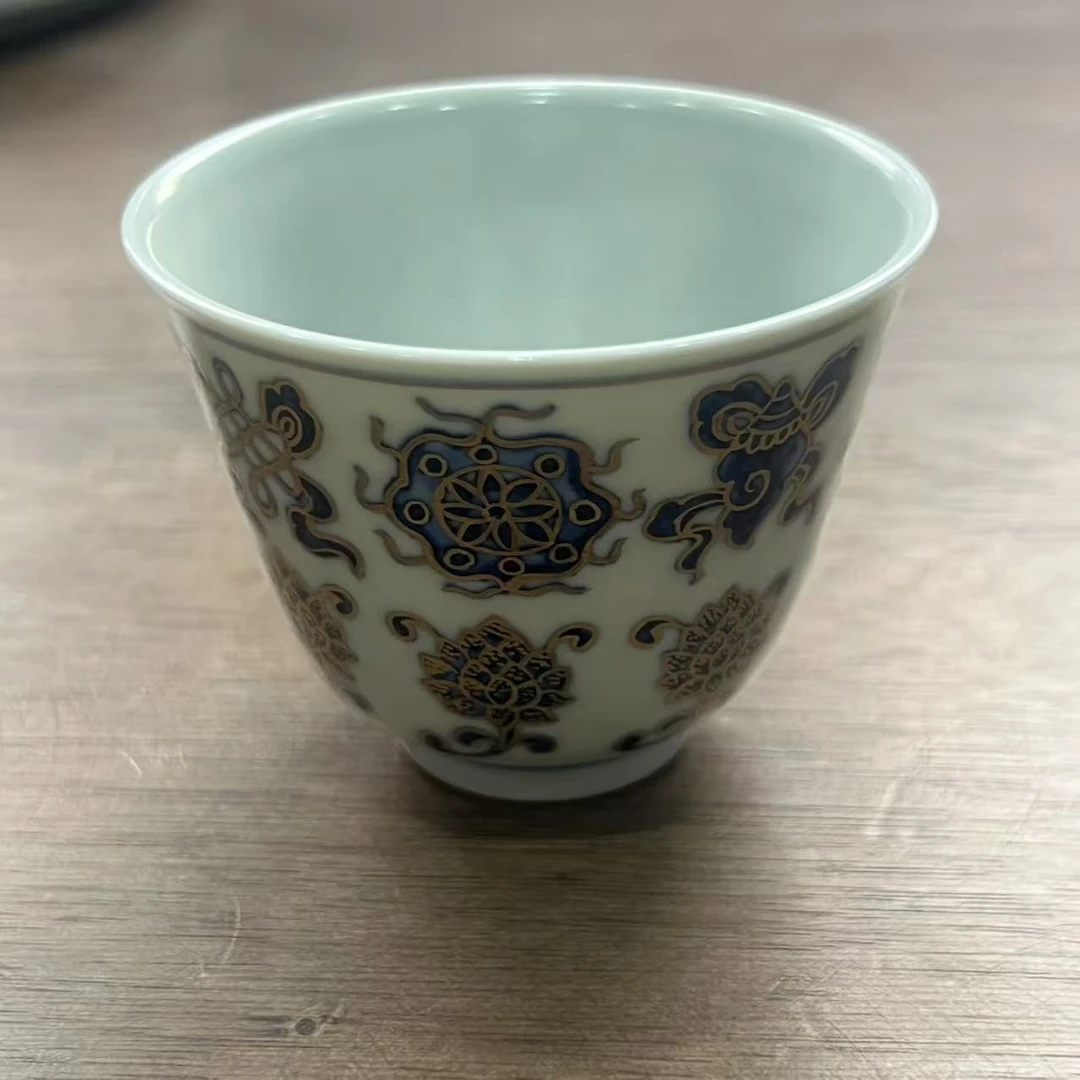 逸古堂描金莲托八宝花神杯