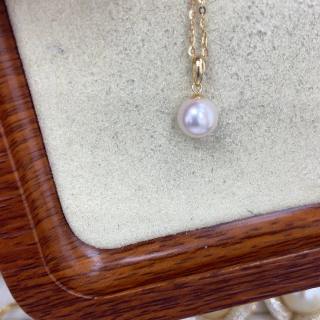 18K金镶嵌海水珍珠吊坠(赠链)