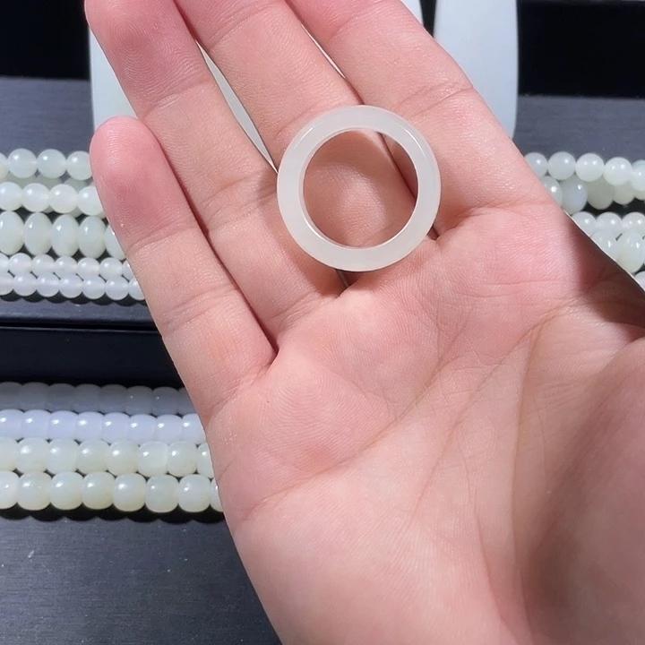 和田玉未镶嵌吊坠(不含链)戒指