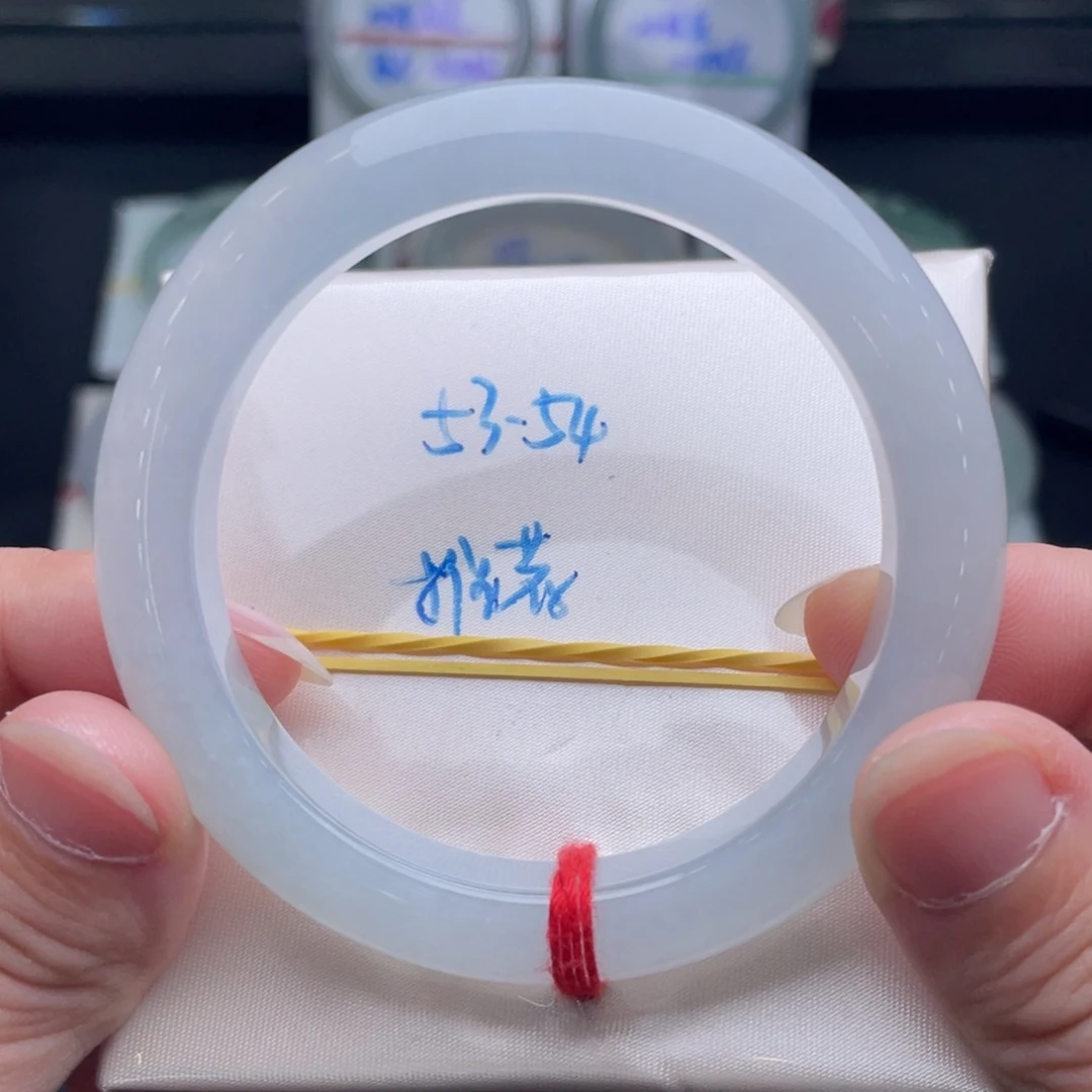 翡翠未镶嵌手镯翡翠手镯6