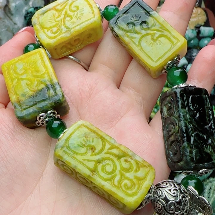 灵***儿颈饰未镶嵌翡翠天然A货