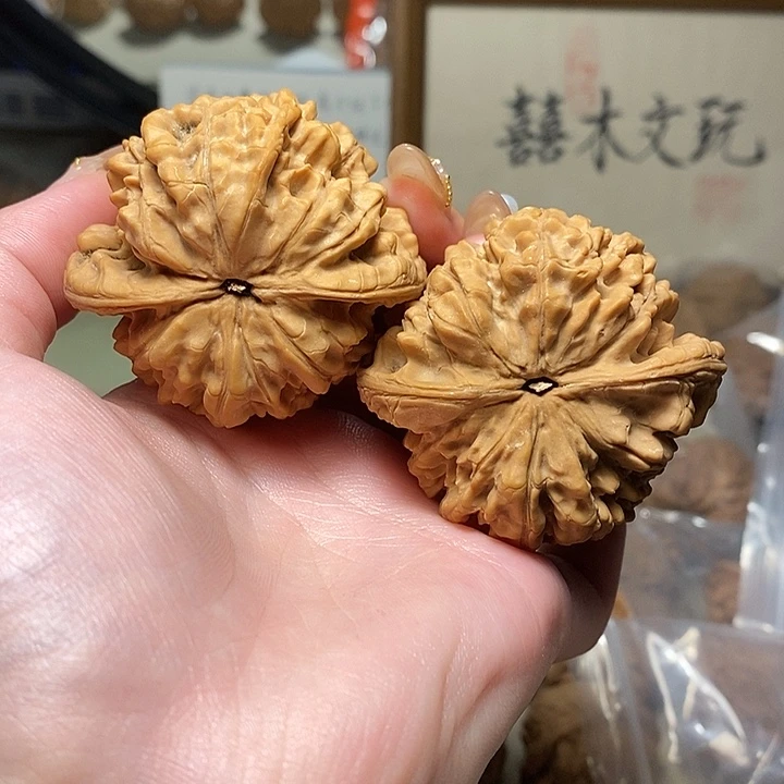 中***哥文玩核桃吊坠11111111111111