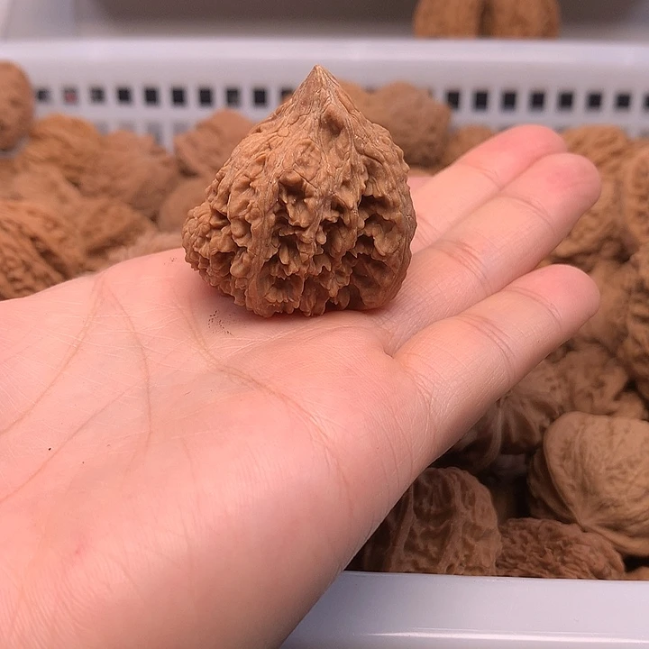 周***️吊坠文玩核桃文玩核桃