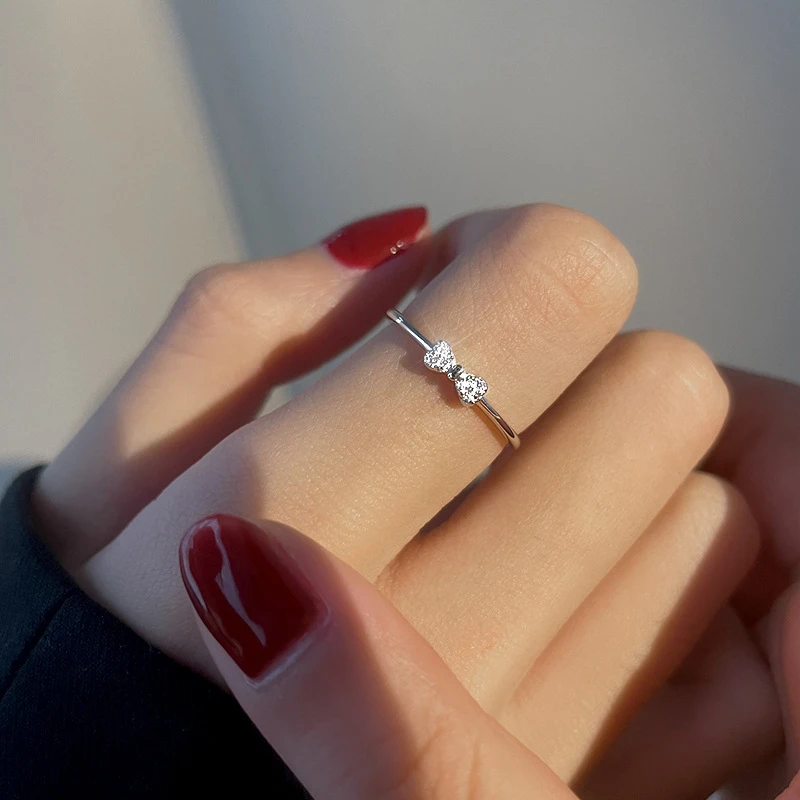 钛钢合成锆石戒指 新款简约蝴蝶结戒指女款小众百搭不掉色可调节