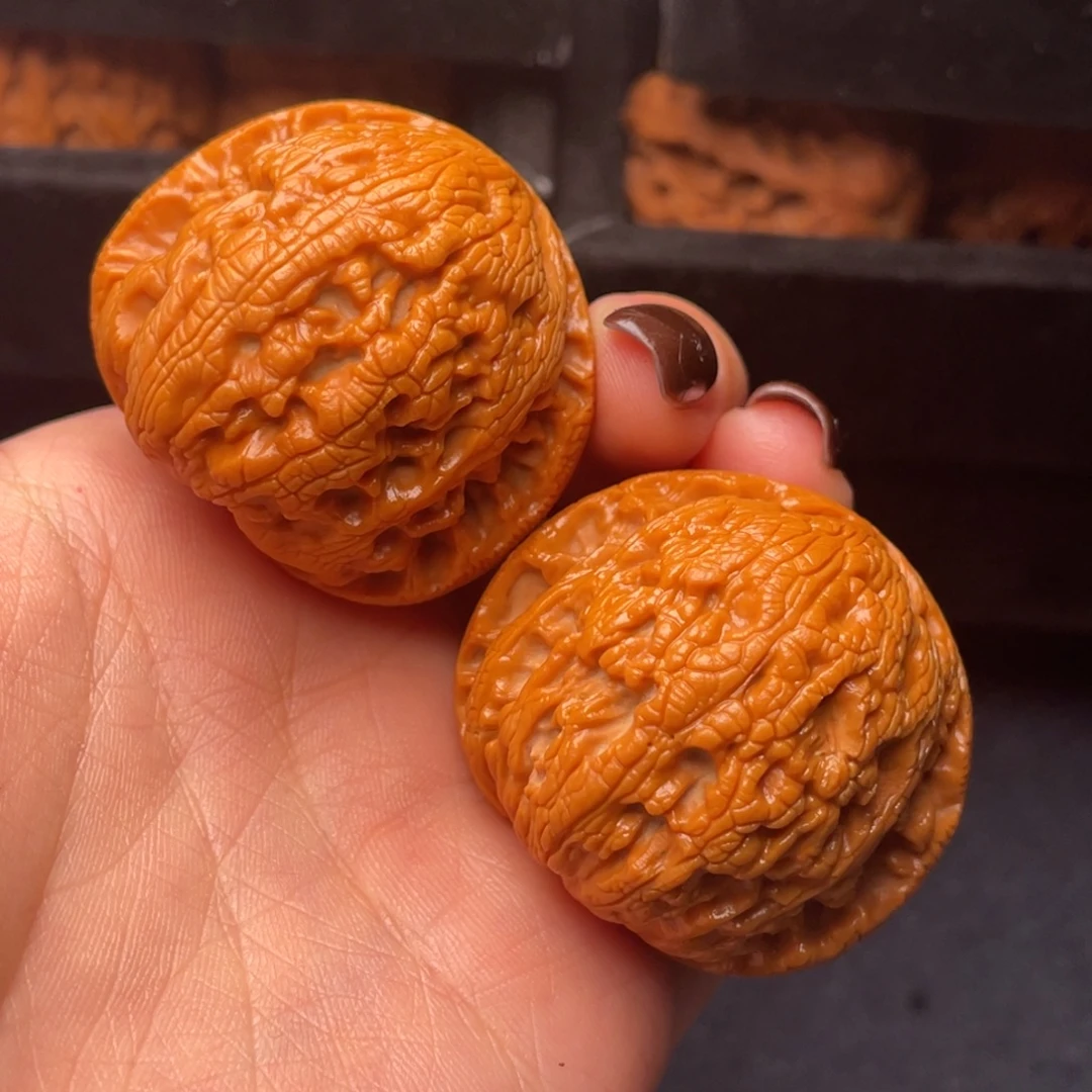 文玩核桃吊坠秦岭核桃66