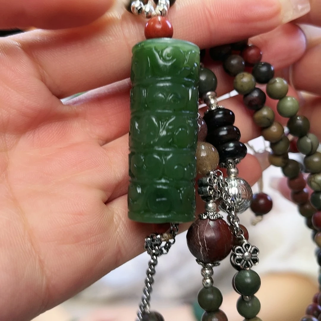 和田玉（碧玉）颈饰未镶嵌路路通竖