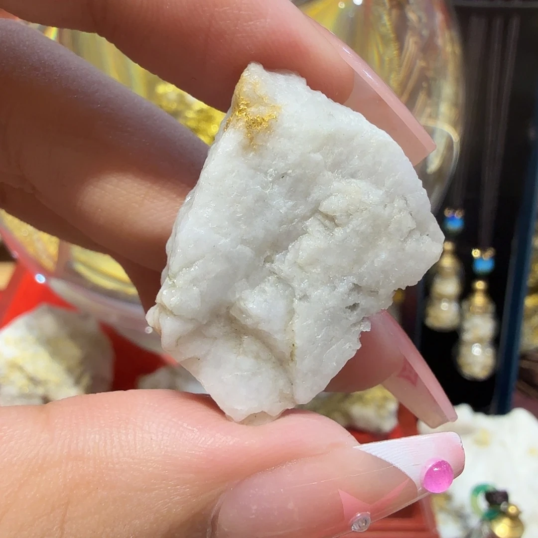 明天聚金阁天然明金矿标