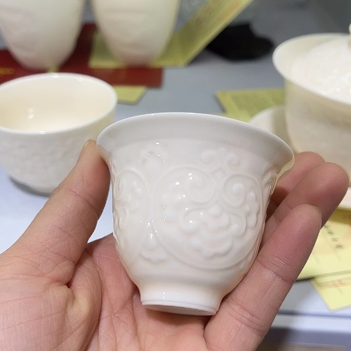 福利待遇多多哦哦