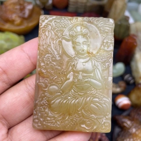 蛇纹石玉未镶嵌颈饰59