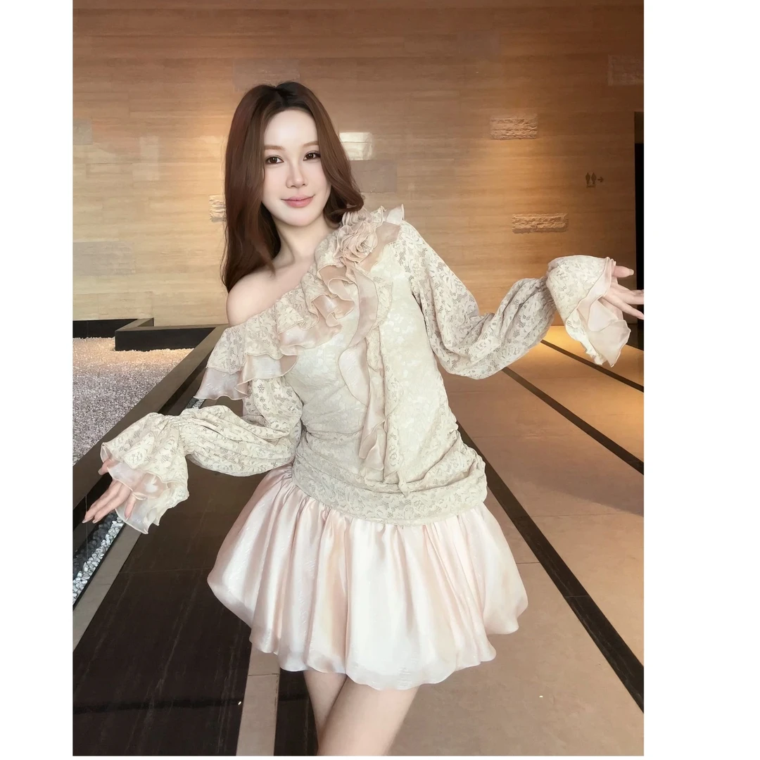 姜穹JIANGQIONG 2025春夏新款气质时尚花苞细闪纱质A摆蓬蓬短裙