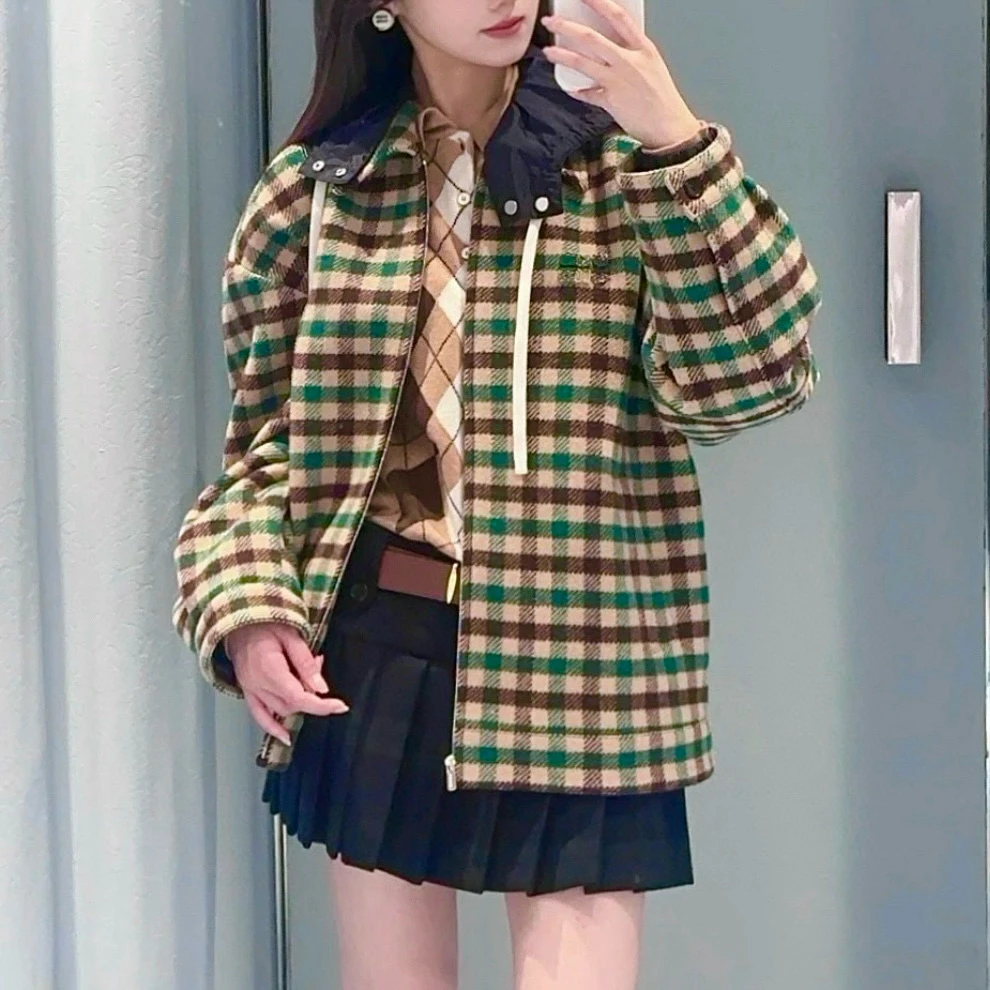 未使用 MIU MIU/缪缪 SS25 刺绣logo格纹连帽外套 36码D16347