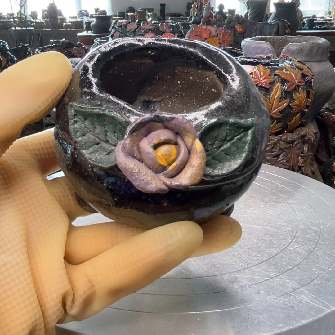 红陶粗砂陶瓷花盆