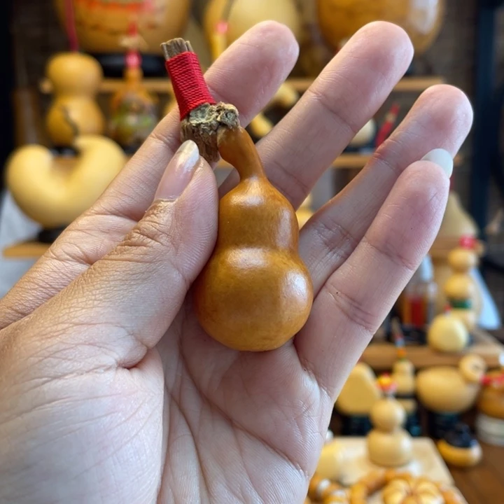 前***烟天然葫芦自然生长