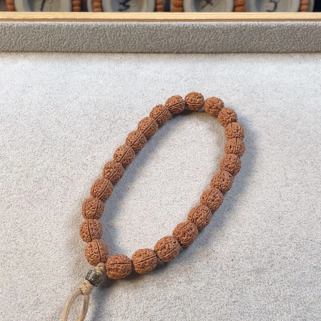 金刚菩提吊坠一代龙