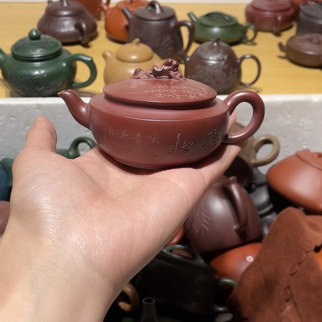 紫砂茶壶项*龙宜兴紫砂壶