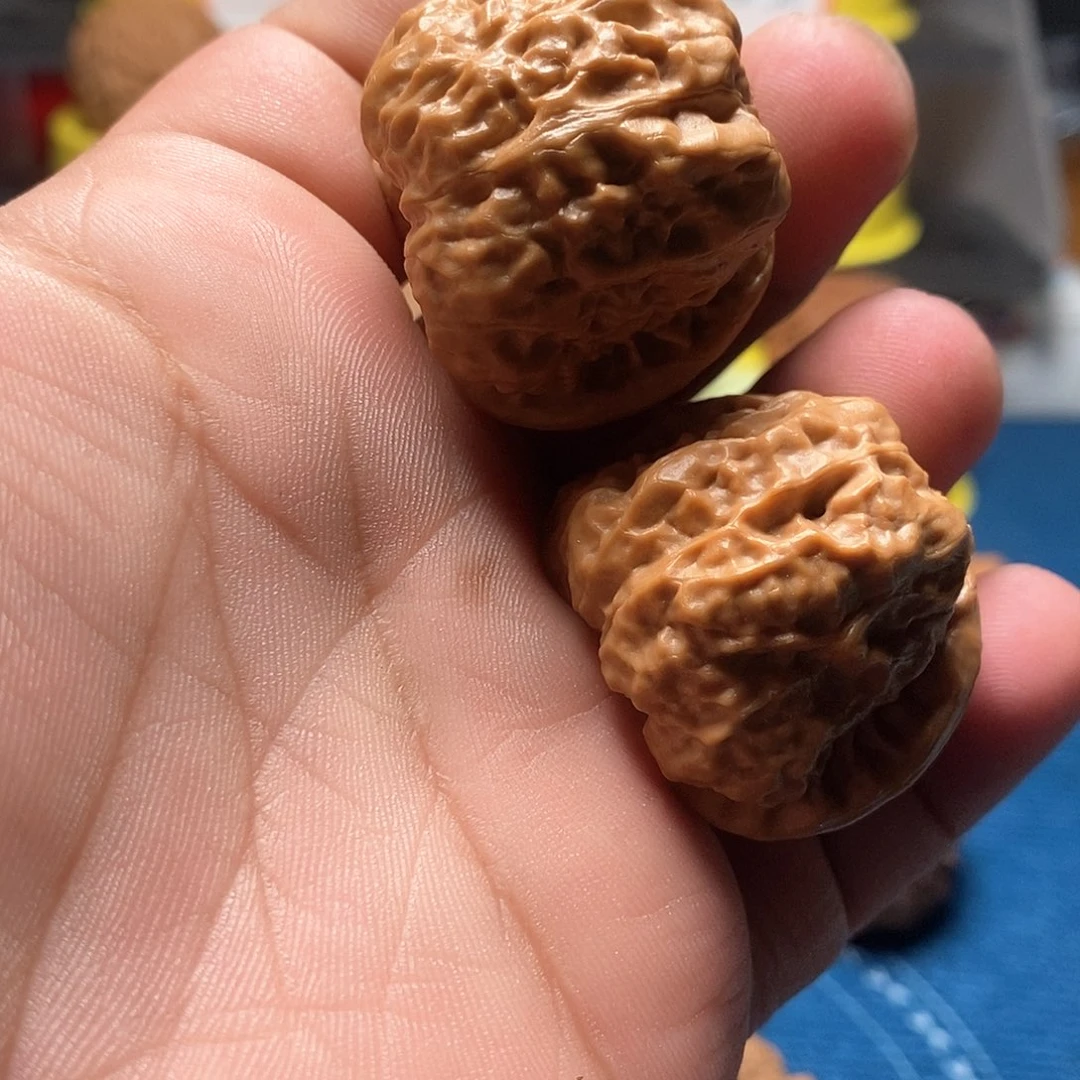 文玩核桃吊坠棱怀柔蛤蟆头