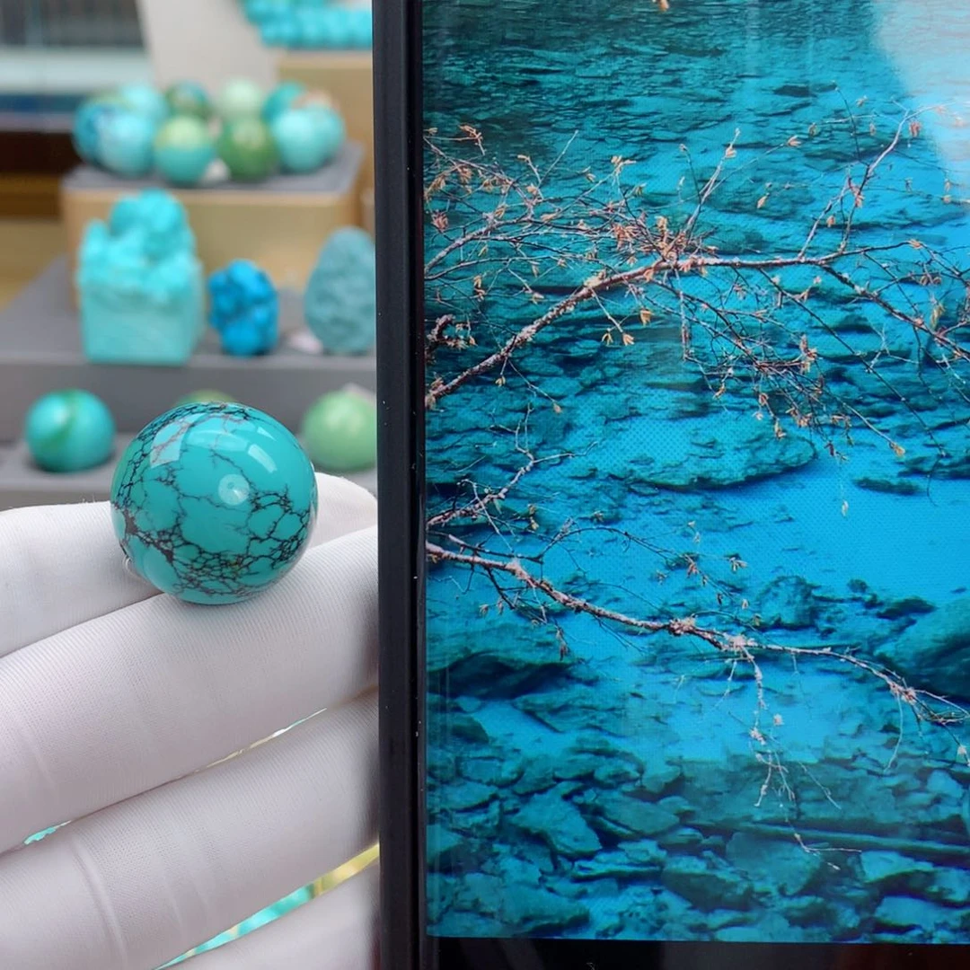 未镶嵌绿松石珠宝奇石