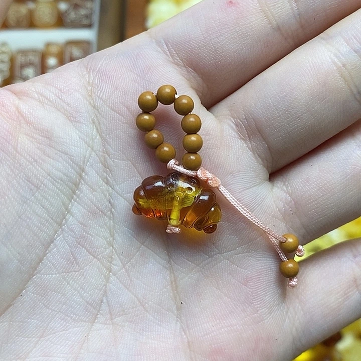 吊坠橄榄核牛角包滴溜福利