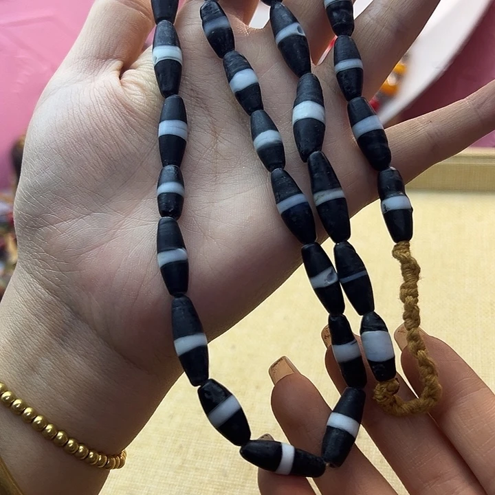 琉璃颈饰尼泊尔琉璃