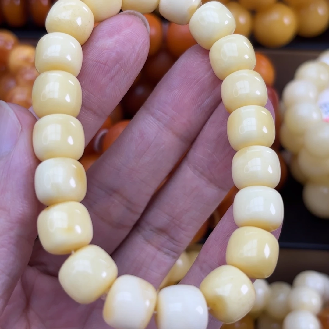 未镶嵌琥珀手链蜜蜡