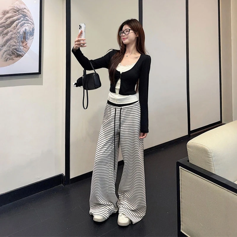 松弛感穿搭一整套韩系慵懒风休闲假两件上衣条纹长裤两件套装25秋