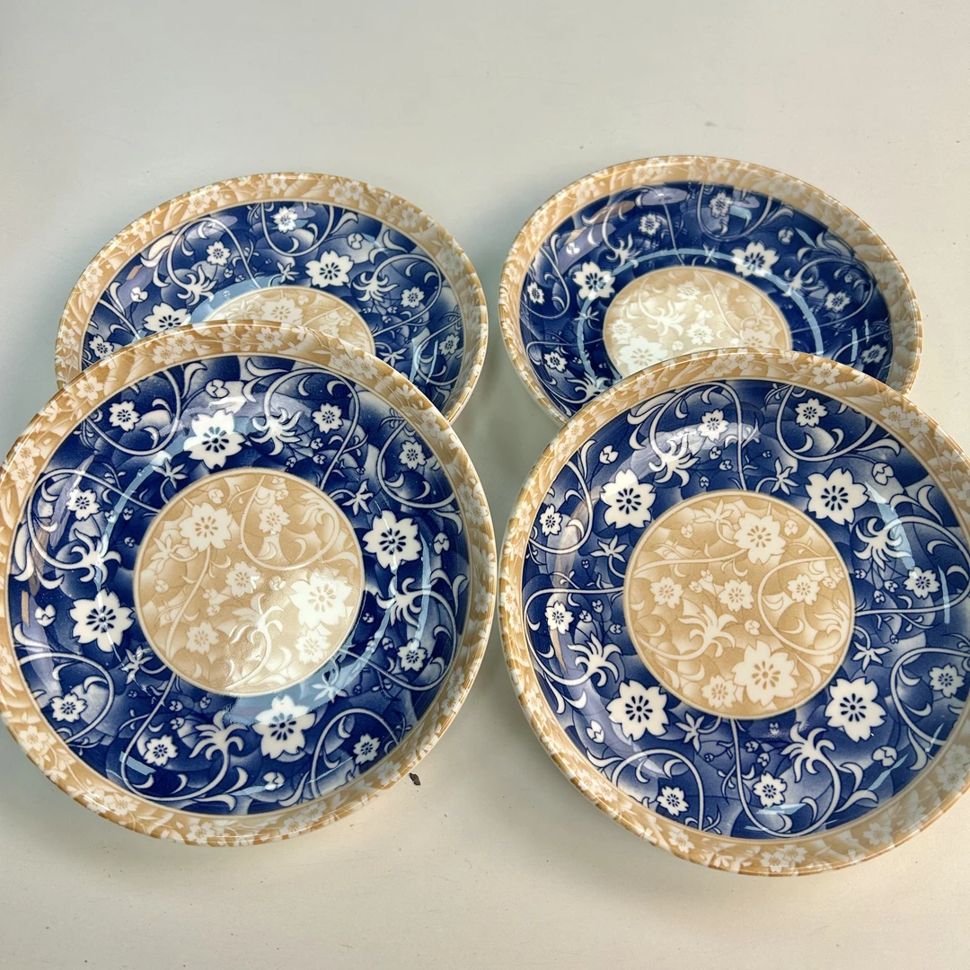 厨房家用盘子4个厨房家用盘子4个