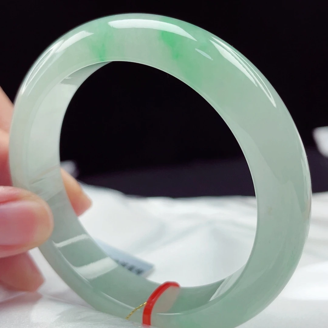 【闪购商品】未镶嵌手镯翡翠54圈4886