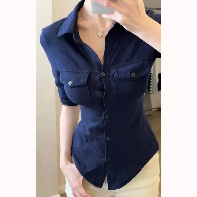 【玫瑰的故事】复古设计感中袖防晒衬衫正肩显瘦辣妹女生上衣女潮