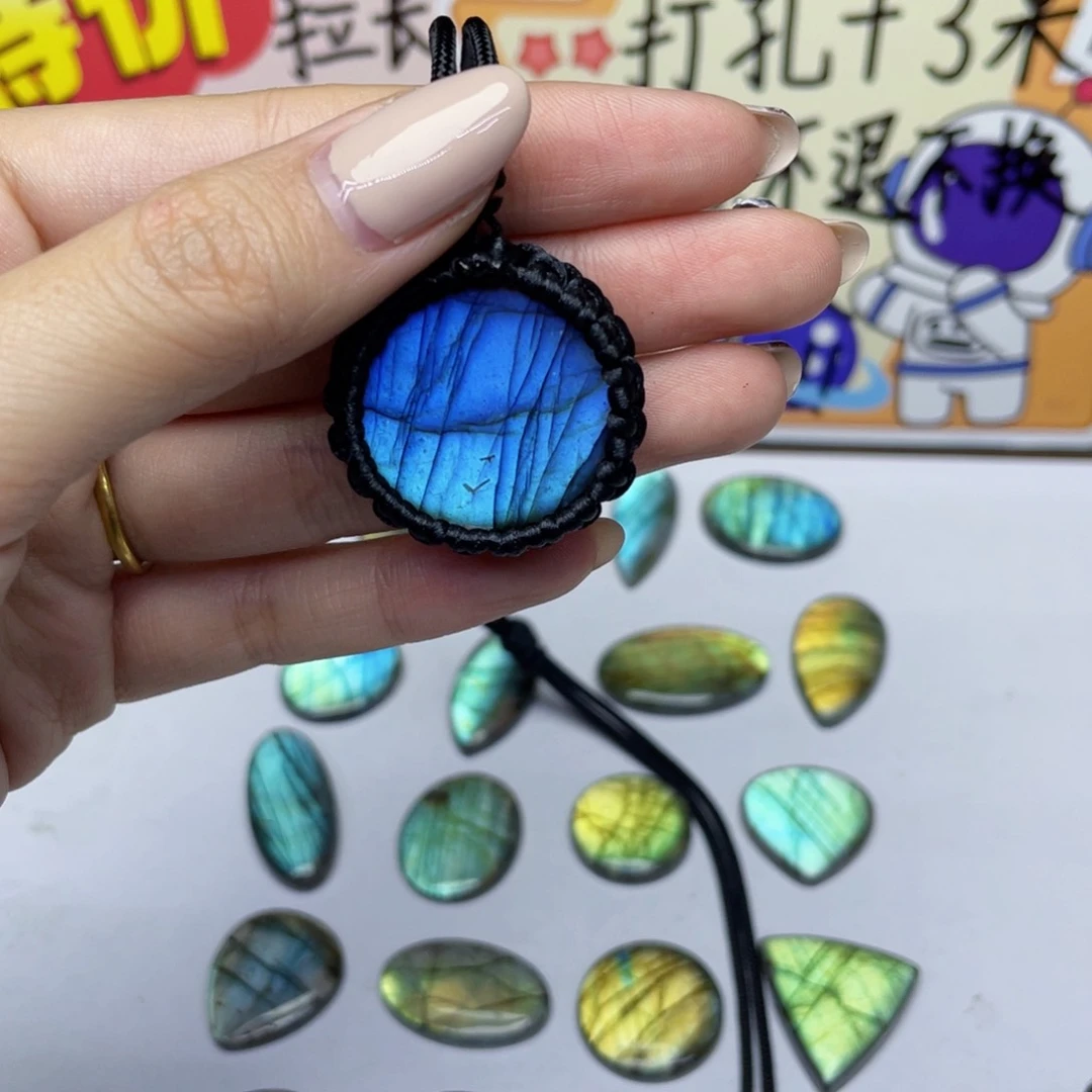 水晶不规则未镶嵌晶***鲸
