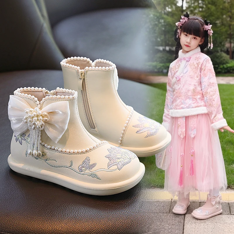 汉服鞋女童小公主靴子儿童短靴古风鞋子冬季加绒配马面裙童鞋二棉