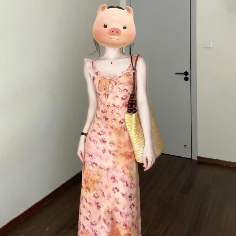 0732法式方领碎花无袖连衣裙子女春夏高级设计感气质绝美吊带长裙