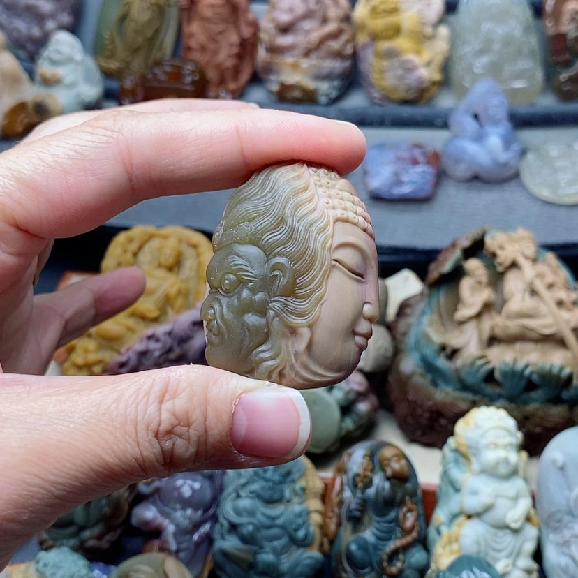 【闪购商品】定制石英质玉吊坠未镶嵌