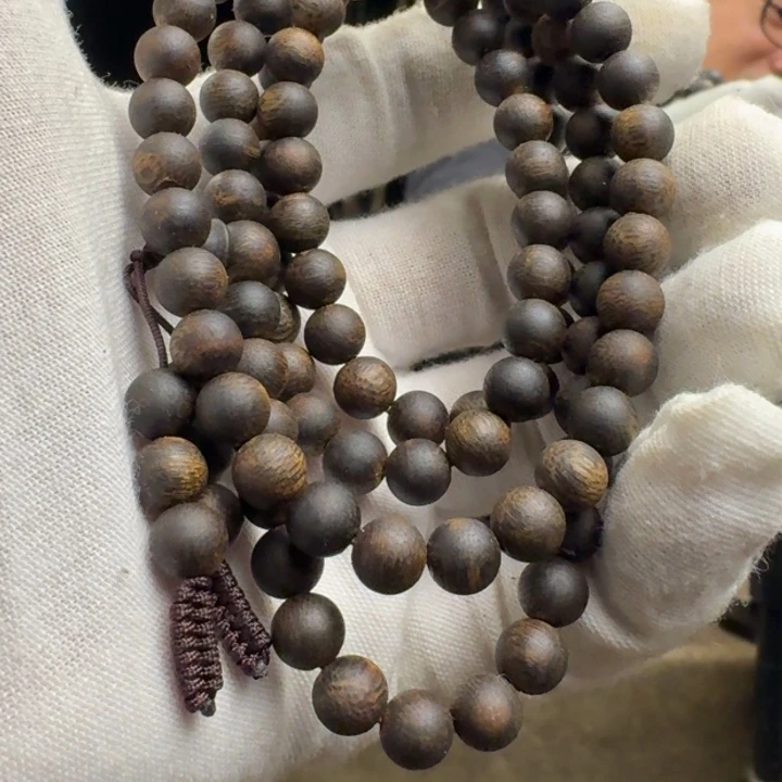 我***畏沉香手串卡7沉水多圈28.5克