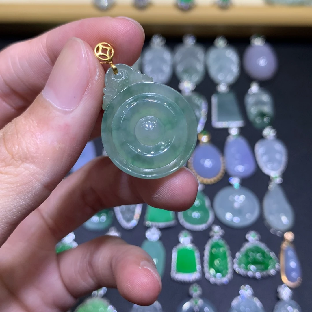 翡翠18K金镶嵌吊坠(不含链)