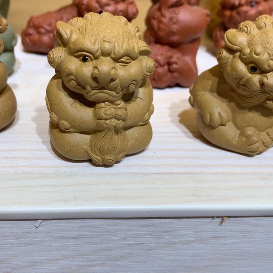 茶壶紫砂?**岁紫砂狮子