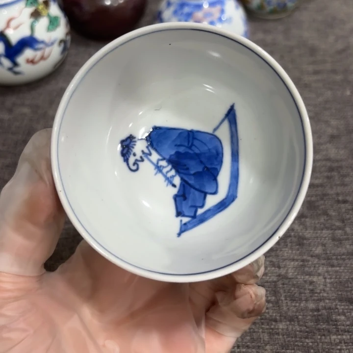 瓷片非常美丽好看的物品