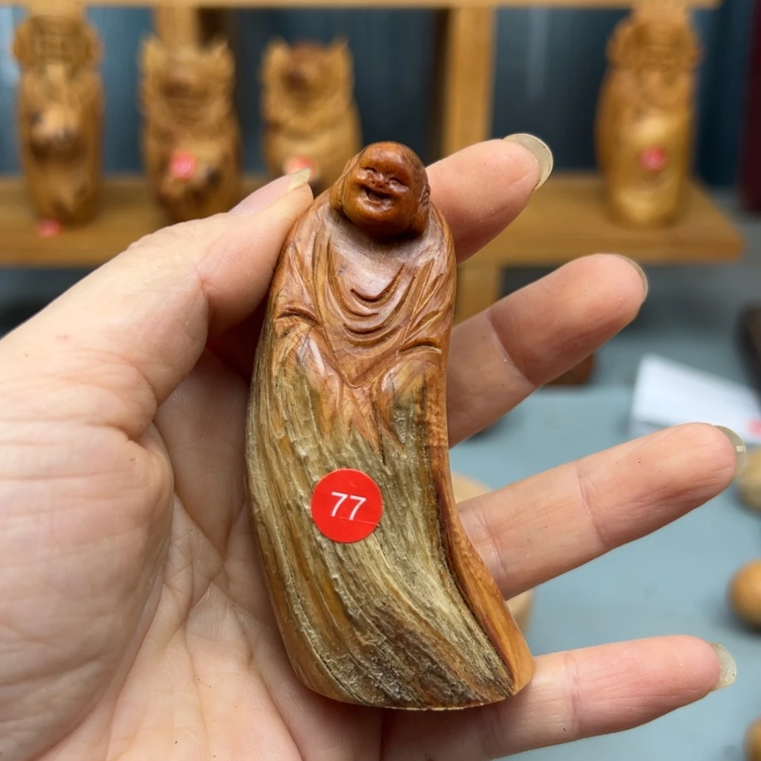 富***利木崖柏木摆件手把件，