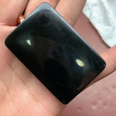 和田玉吊坠未镶嵌