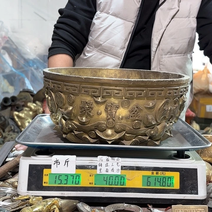 143 铜器物品理性消费