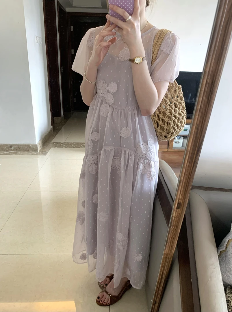 辣妹风2025夏季刺绣度假风拼接连衣裙泡泡袖显瘦初恋裙子