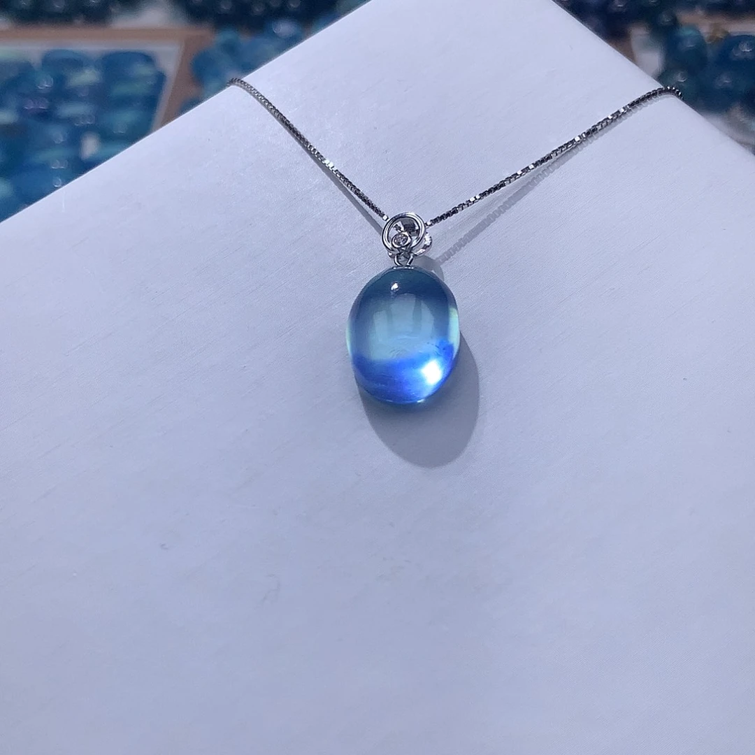 未镶嵌手串海蓝宝石蛋面银扣吊坠【160元】要拍2件