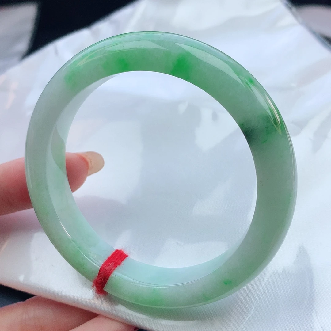 翡翠手镯未镶嵌56圈口881232