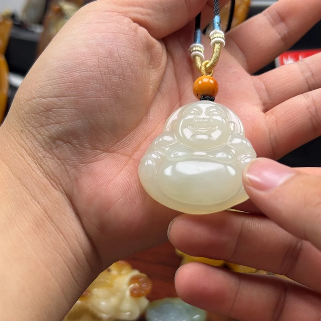 未镶嵌石英质玉（黄龙玉）黄龙玉