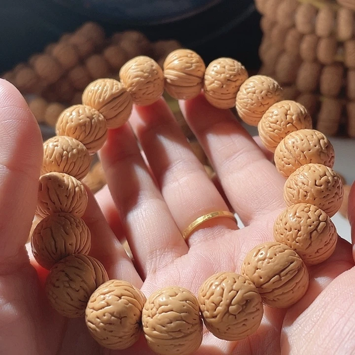 重***置桃核吊坠桃核手串元宝28