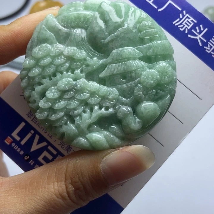 颈饰未镶嵌翡翠翡翠