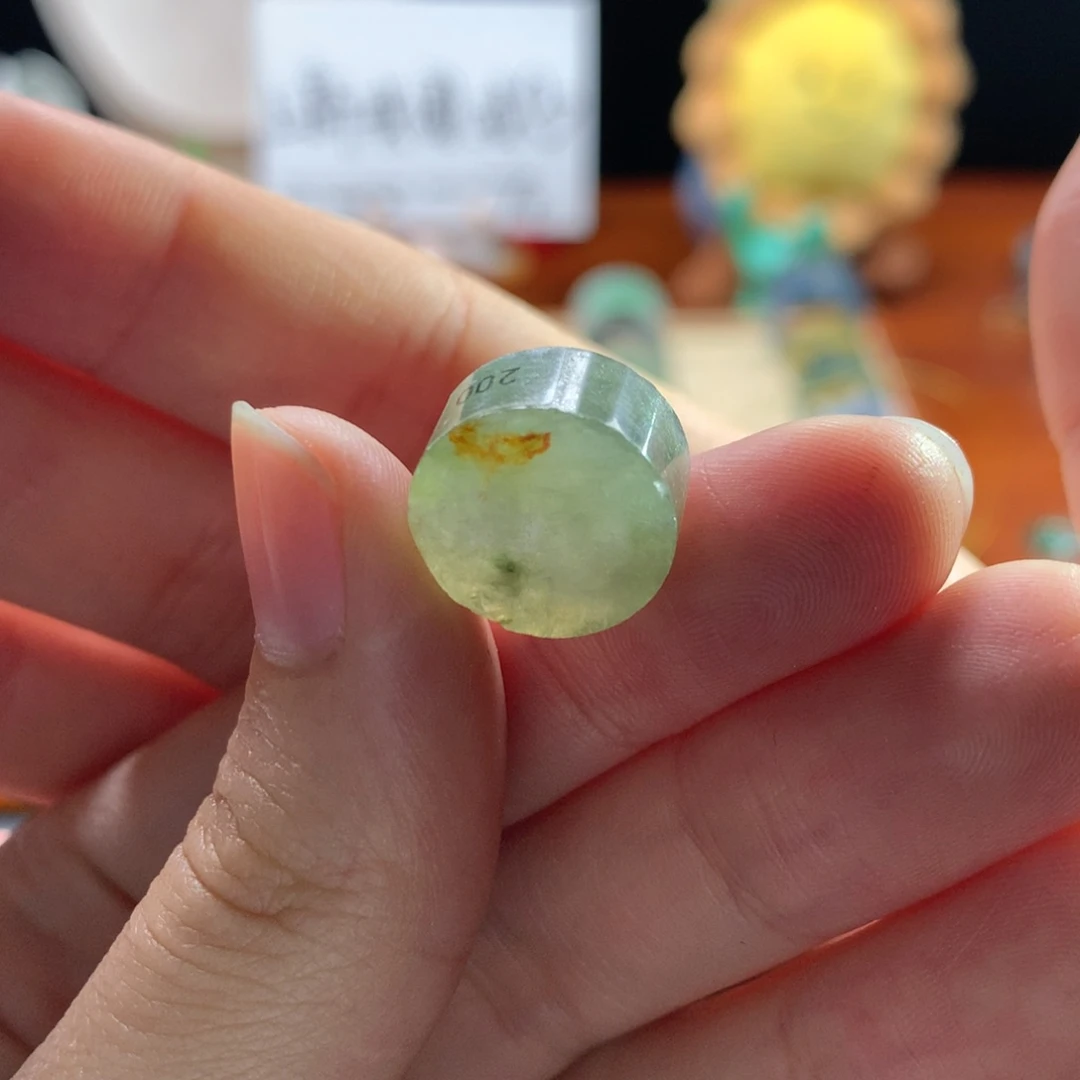 未镶嵌定制翡翠冰秋香洒金戒指心
